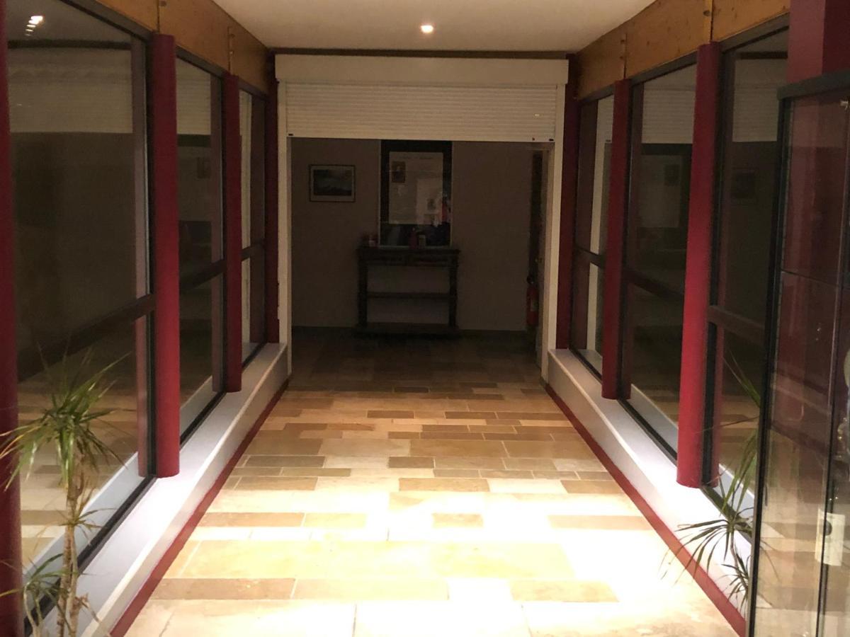 Logis Hotel La Bergerie Hotel 3 Etoiles Restaurant Savoureux Saint-Pierre-Lafeuille Dış mekan fotoğraf